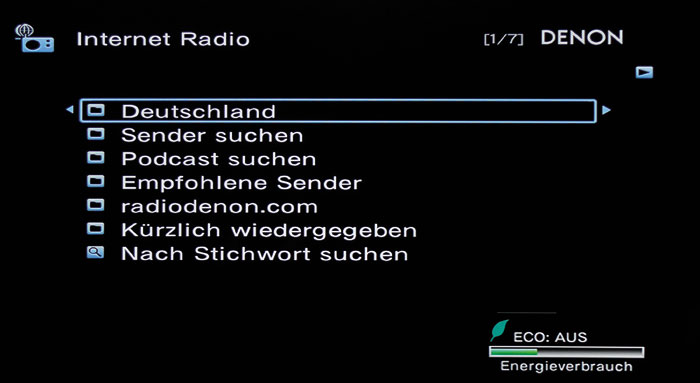 Das übersichtliche Menü gewährt Zugang zu allen wichtigen Funktionen, darunter auch Podcasts.